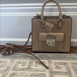 Michael Kors Tan Handbag